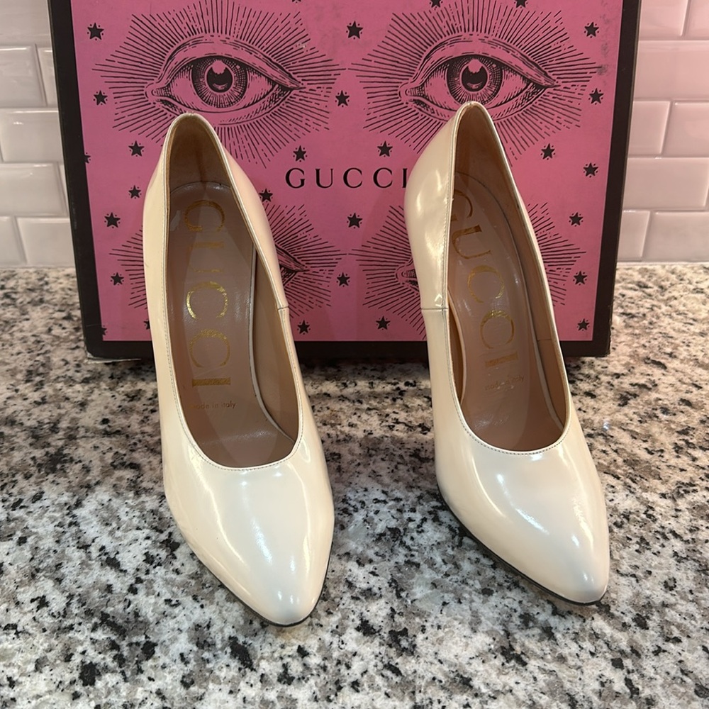 BRAND NEW RARE White Never Worn Gucci Elasia Heels with Removable Pearl Bows - Picture 3 of 13